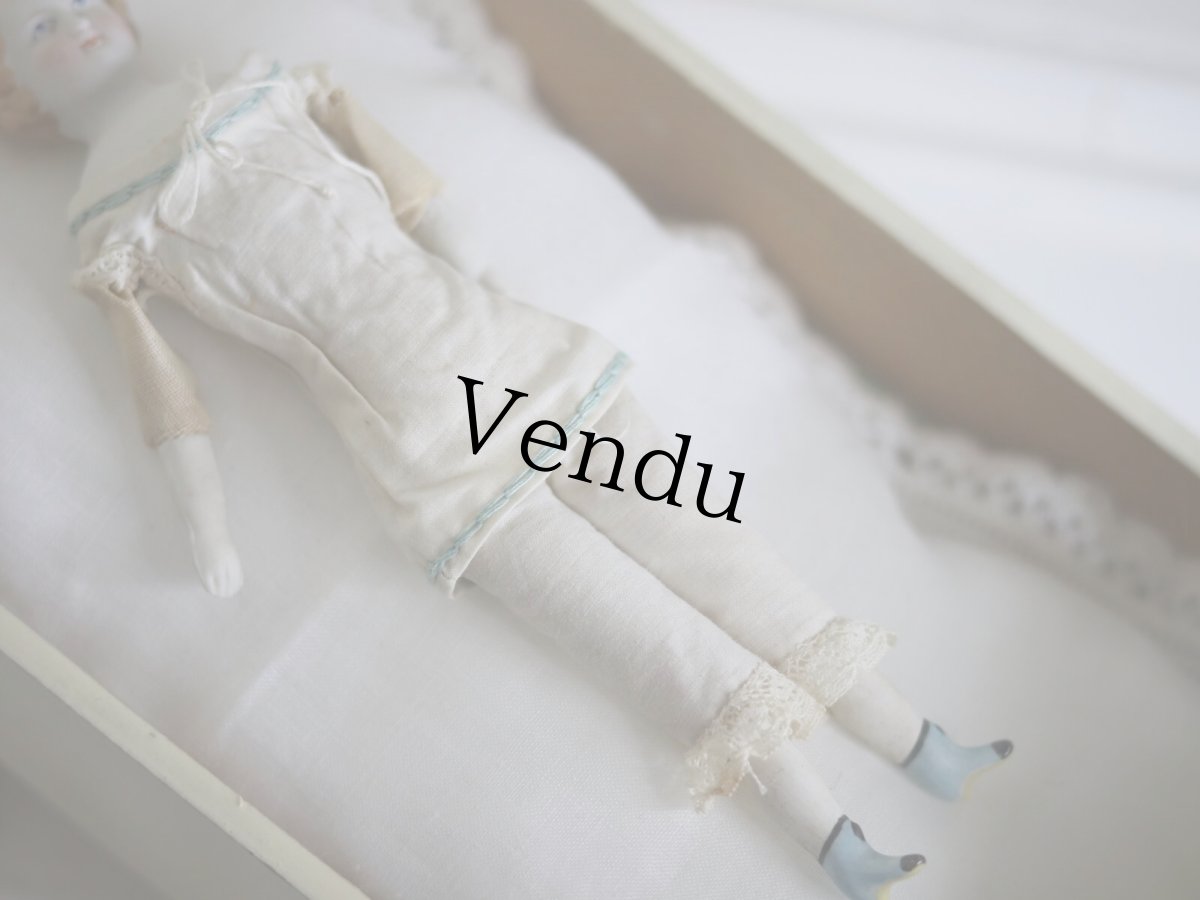 画像11: Victorian Blonde China Head Doll Wearing a Blue Corset&Blue Boots//6.3in (11)