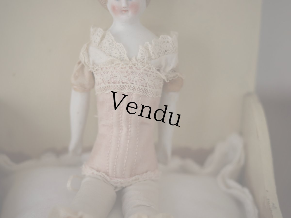 画像3: Victorian Blonde China Head Doll Wearing a Pink Corset＆Pink Boots//6.7in (3)