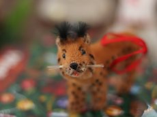画像16: Wagner Handwork  小さな動物たちシリーズ/赤いリボンのクリスマスオーナメント / Wagner Künstlerschutz (16)