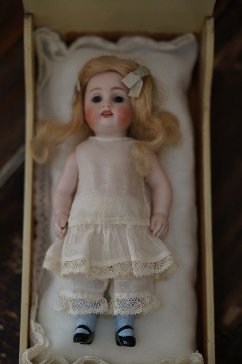 画像6: Kestner all bisque // Sleep eyes // Blue socks //7.5in (6)