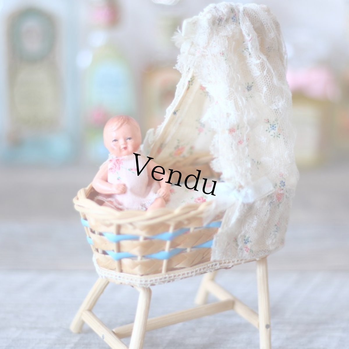 画像8: ドールハウス　籐の天蓋付きベッドB (8)