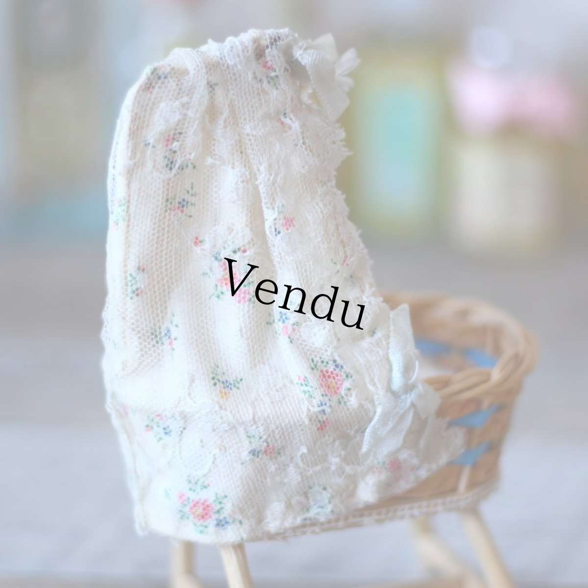 画像5: ドールハウス　籐の天蓋付きベッドB (5)