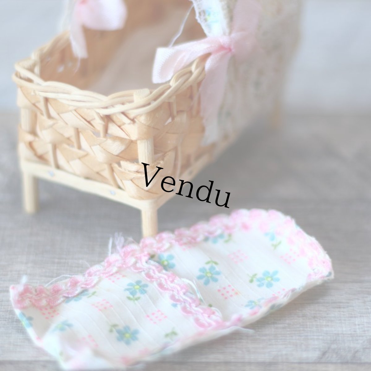 画像6: ドールハウス　籐の天蓋付きベッドA (6)