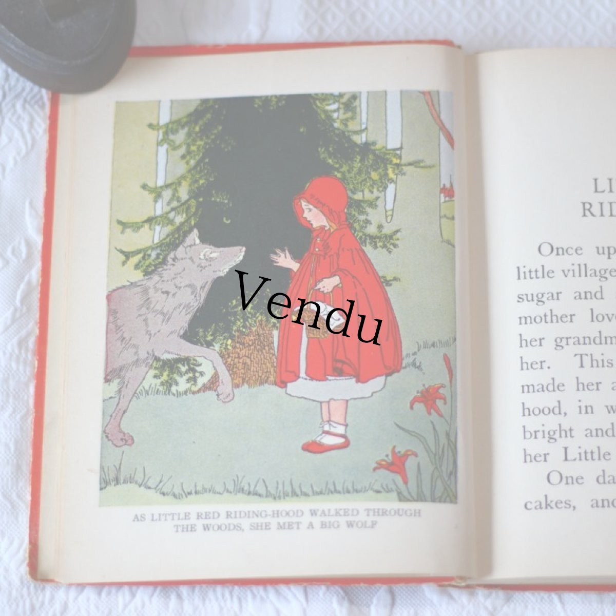 画像6: Little Red Riding-Hood 赤ずきんちゃんの絵本 (6)