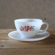 画像2: Fire King Primrose Tea Cup&saucer (2)