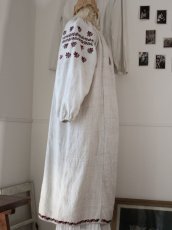 画像2: ウクライナ刺繍ワンピース (2)