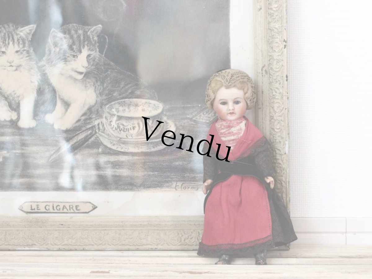 画像2: FRANCE SFBJ 赤と黒のドレスの少女/Sleep eye (2)