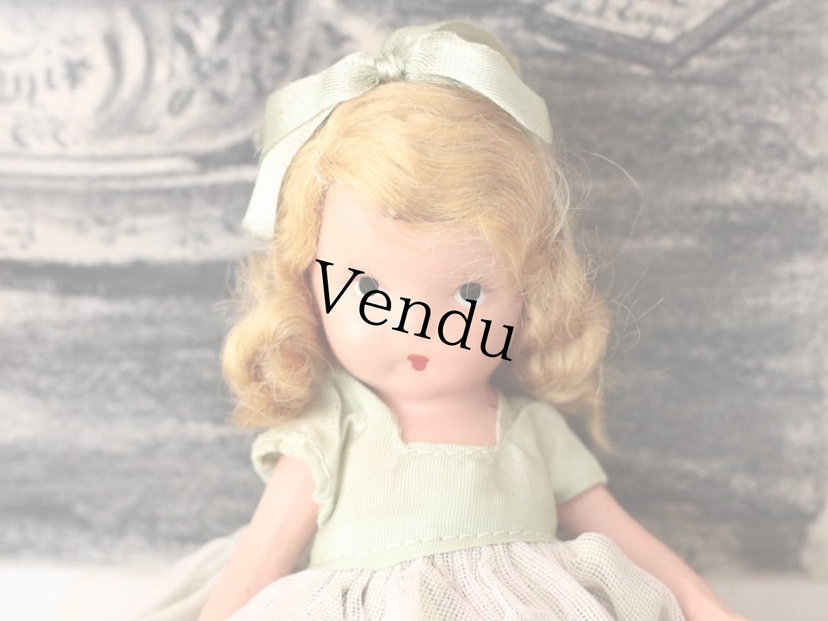 画像2: 若草色ドレスのNancy Ann / ナンシー アン ドール (2)