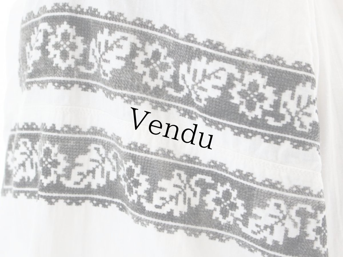 画像10: ウクライナ刺繍ワンピース (10)