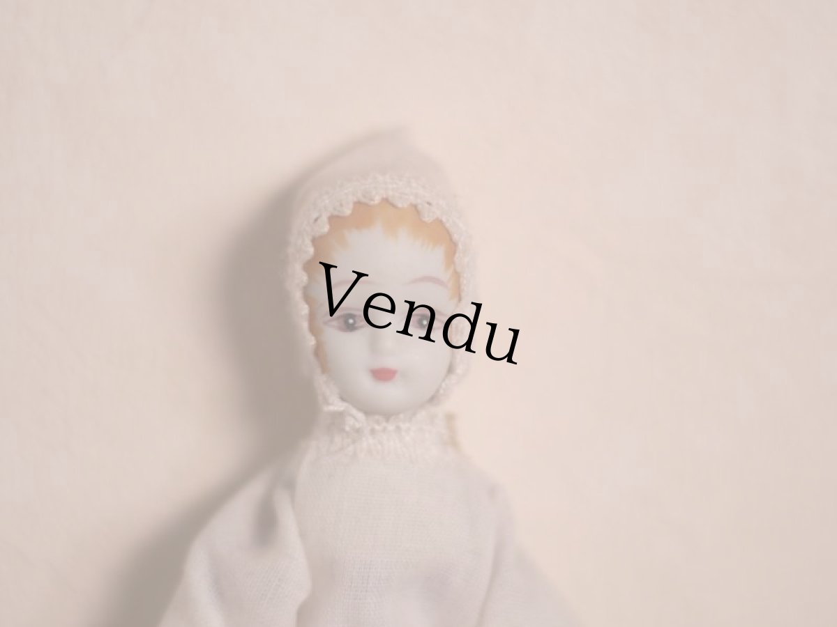 画像2: 白い女の子/ビスクドール (2)