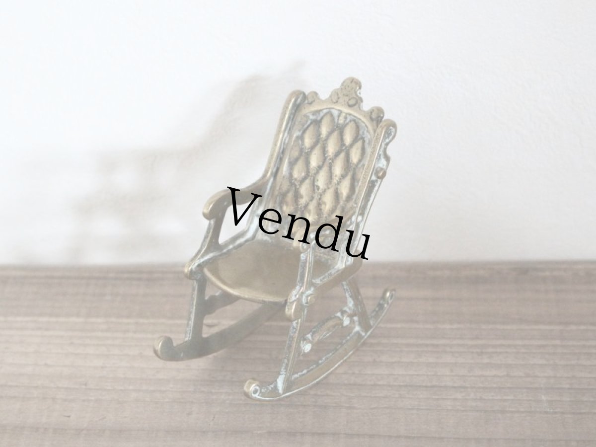 画像9: Rocking Chair & China Head Doll (9)