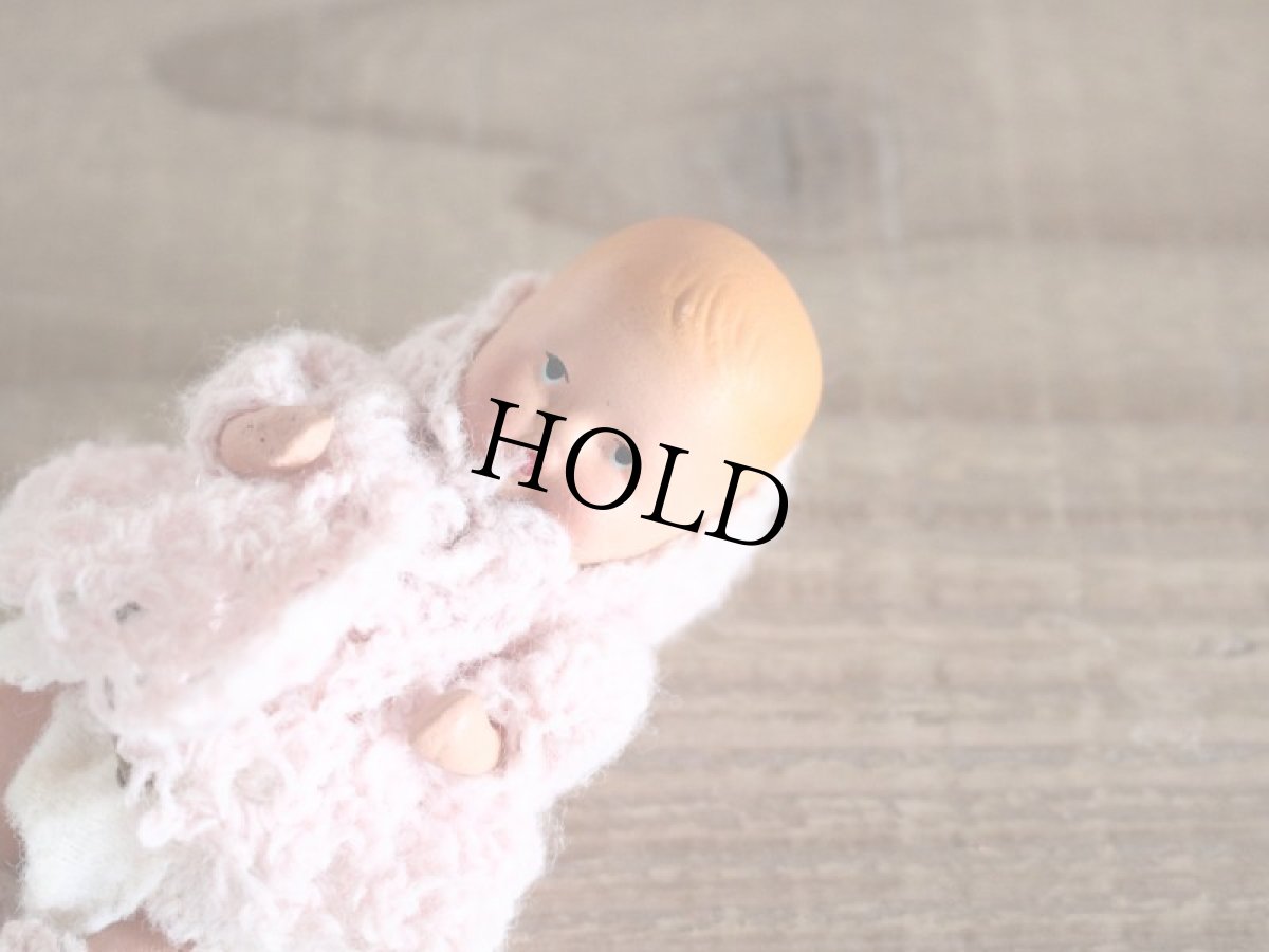 画像2: K&H Baby Bisque Doll (2)