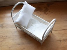 画像2: Antique Doll House Bed /Germany (2)