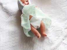 画像3: Nancy Ann Storybook Baby K&H Bisque Doll/Wood Cradle/Original Box/RARE Pamphlet /C (3)