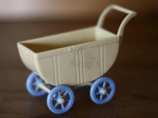画像8: スリープアイベビーペアと乳母車のセット (8)