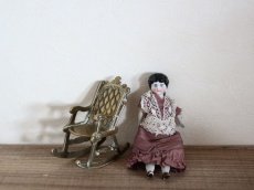 画像3: Rocking Chair & China Head Doll (3)