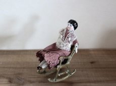 画像2: Rocking Chair & China Head Doll (2)