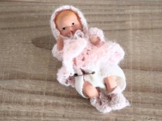 画像3: K&H Baby Bisque Doll (3)