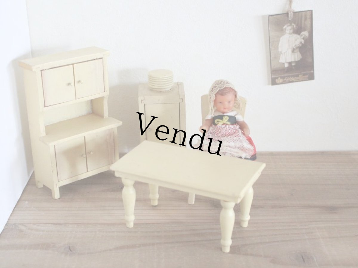 画像1: Wooden Doll House Furniture Set (1)