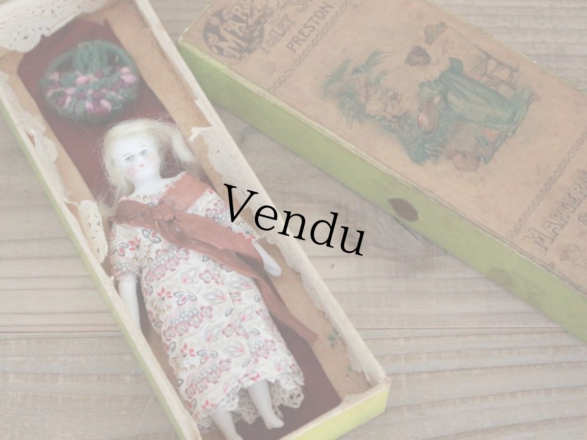 画像1: Margerison’s Superfine Soap BOX&Bisque Doll 4.5in (1)