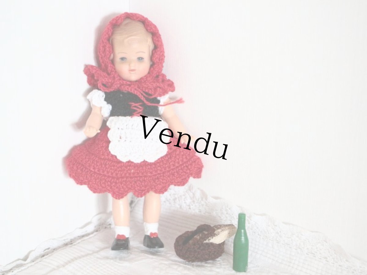 画像1: Vintage LISSI DOLL 5.5in/Little Red Riding Hood (1)