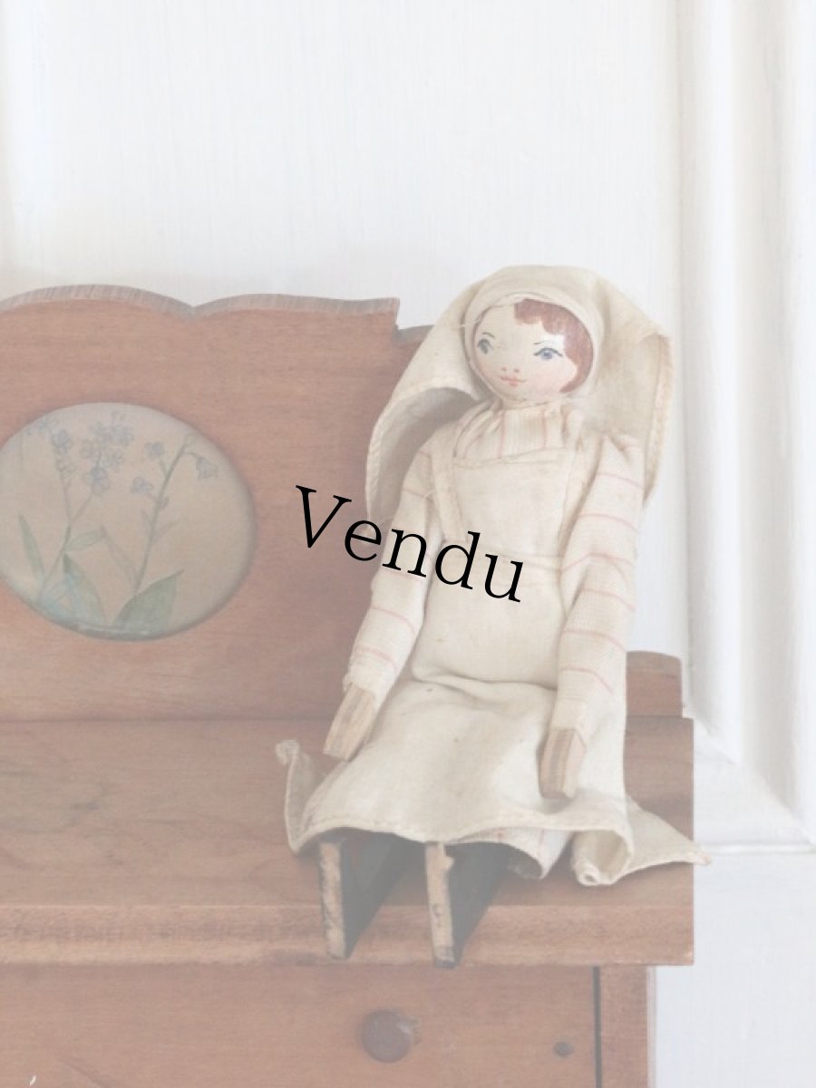 画像9: Nurse Wooden Peg Doll/Pomona Toy (9)