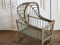 画像5: Antique Doll House Cradle  (5)