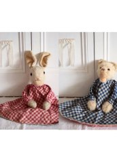 画像1: Cute Gingham Check Flip Bear&Bunny (1)