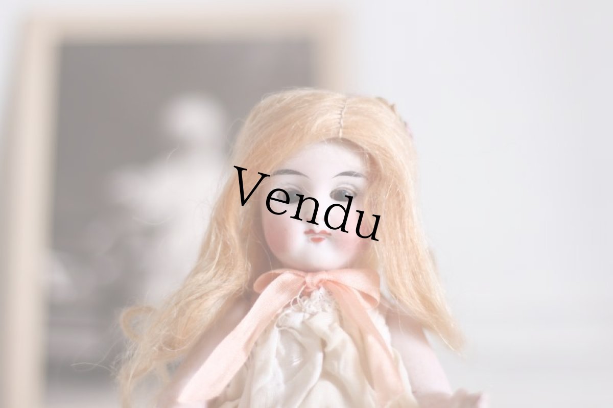 画像2: flower crown mignonette/sleep eyes/Germany (2)