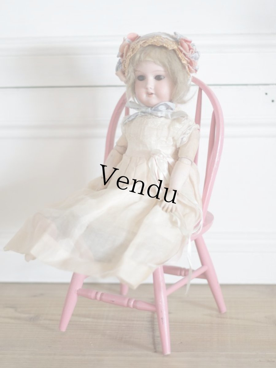 画像1: Doll house Pink wood chair / France (1)