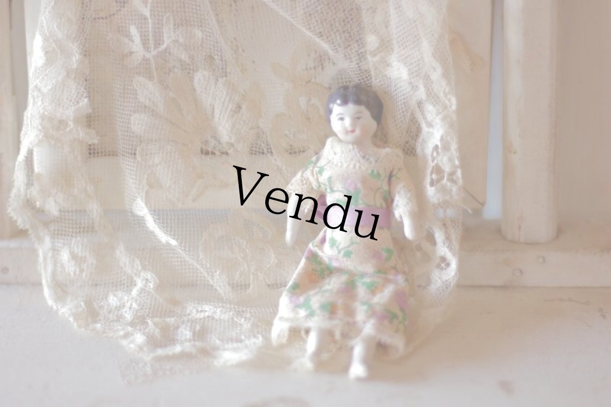 画像1: RARE!! Mini mini China head doll (1)