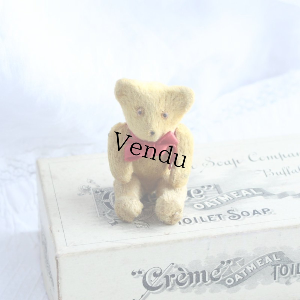 画像1: miniature teddy bear  赤リボン＊ (1)