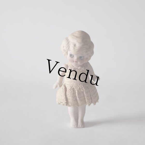 グーグリーアイの女の子/Antique Doll/お人形-ミニョネット