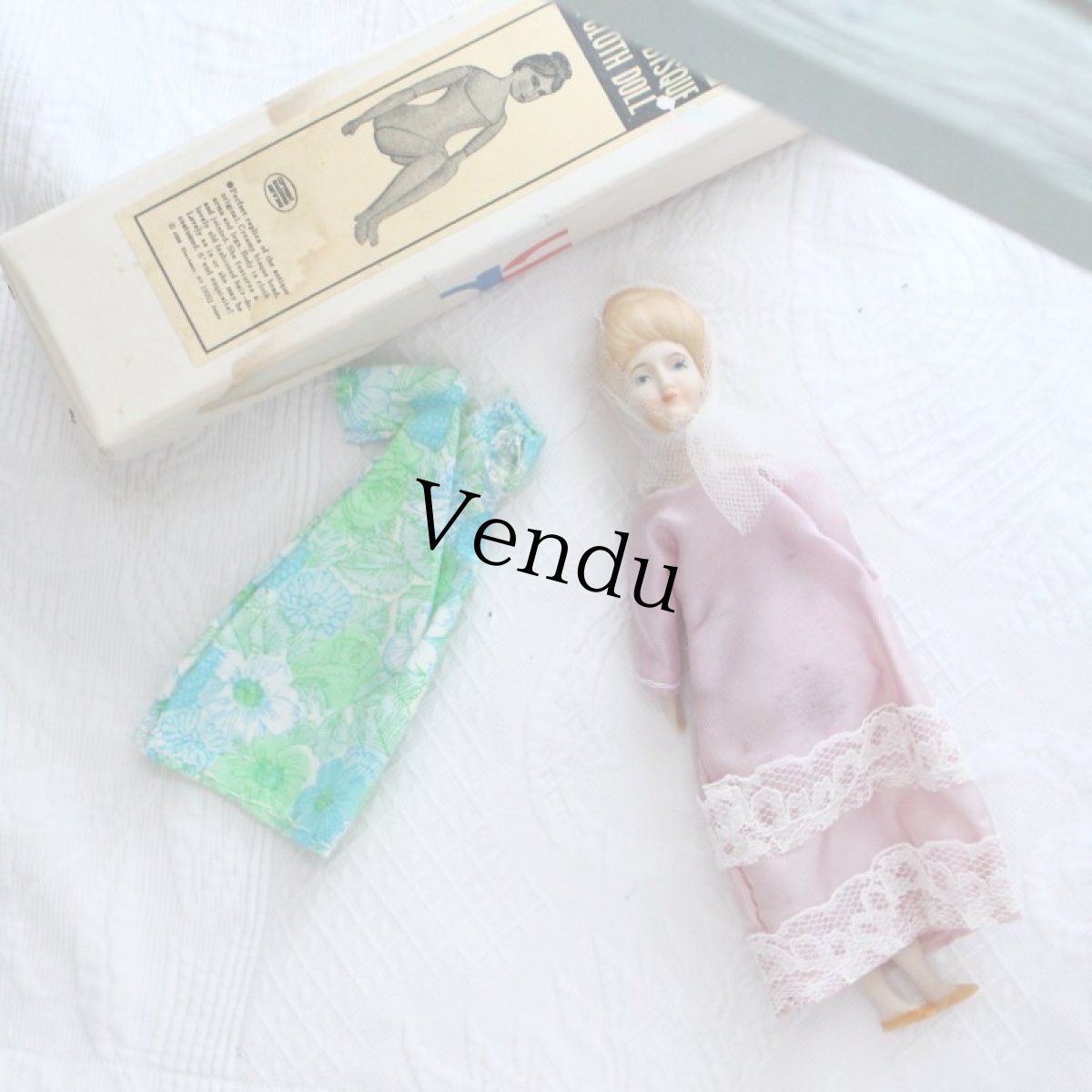 画像1: Handmade Antique Bisque&Cloth Doll (1)