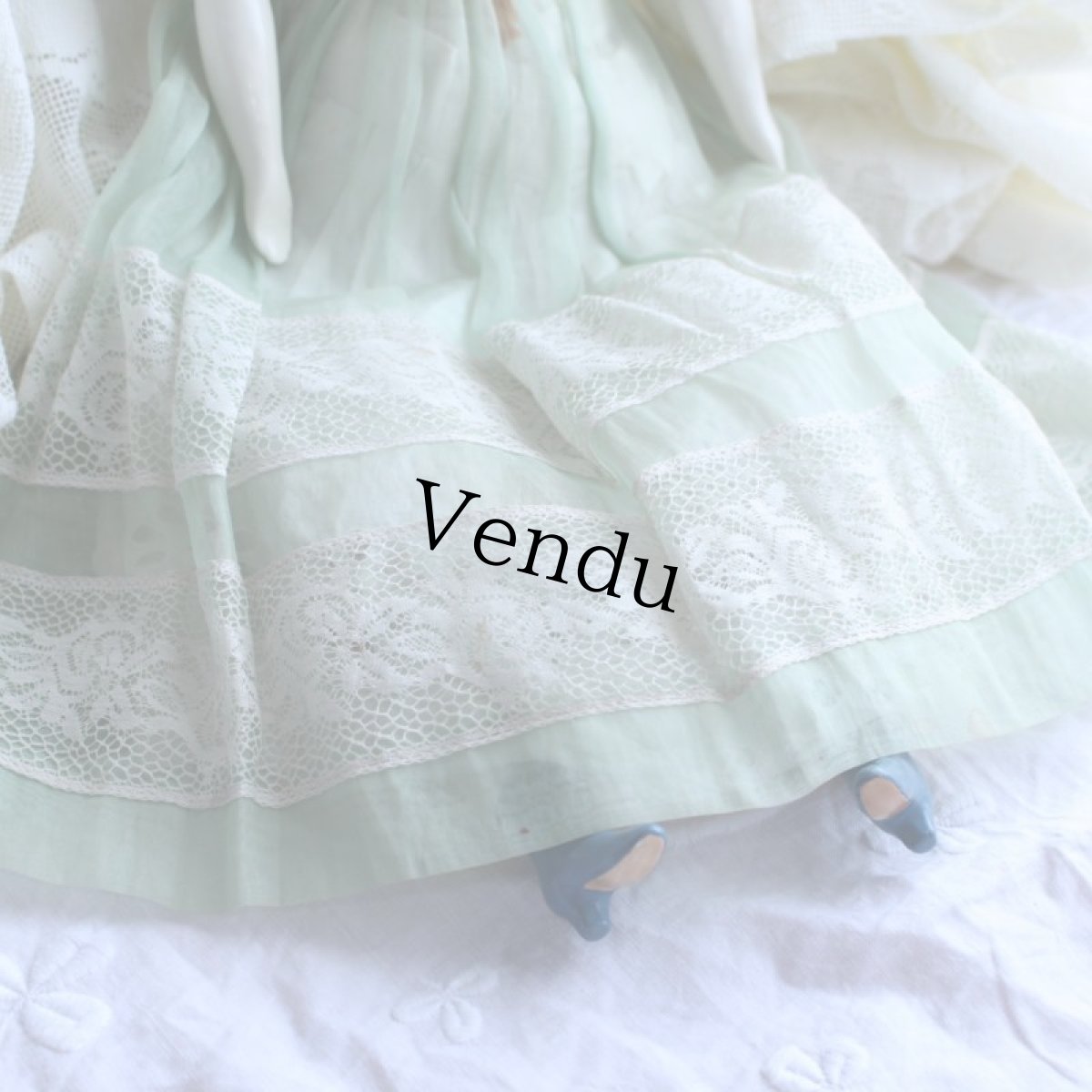 画像4: オーガンジードレスのチャイナヘッドドール EK08181801 (4)