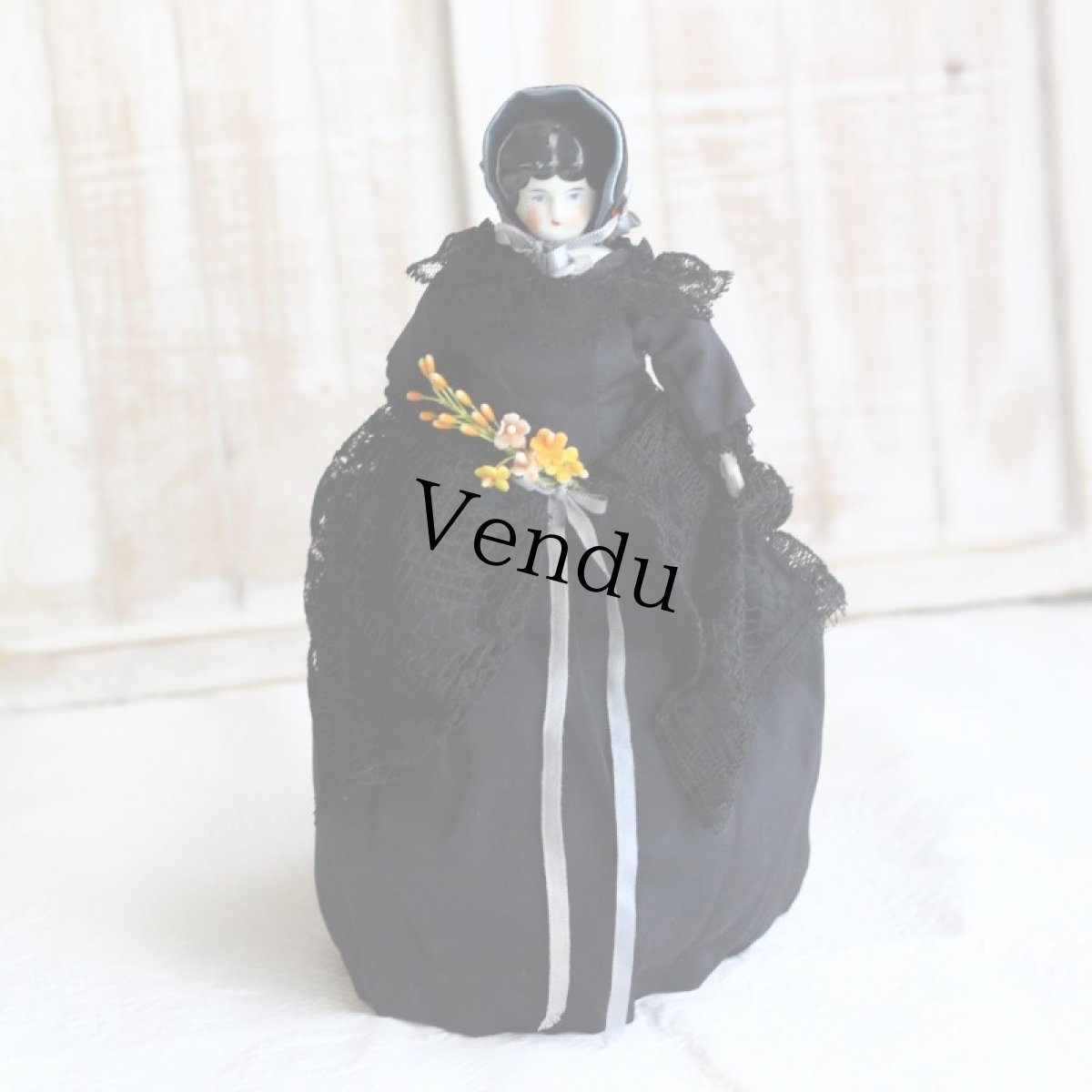 画像3: mourning china head doll (3)