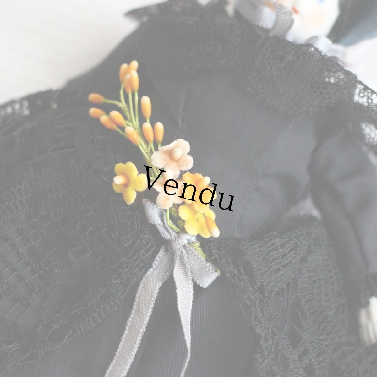 画像6: mourning china head doll (6)