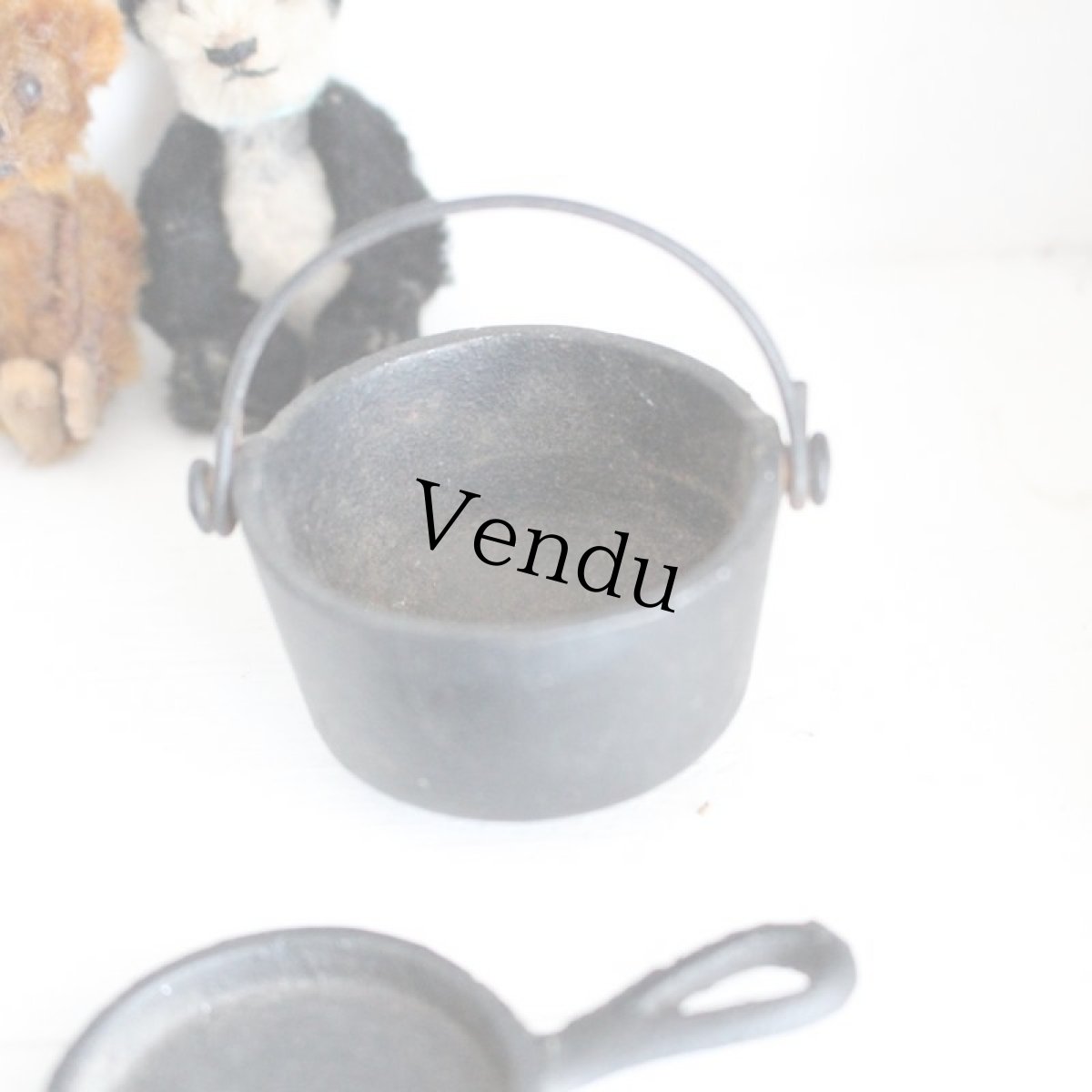 画像3: ミニチュア鋳鉄フライパン/鍋＊ (3)