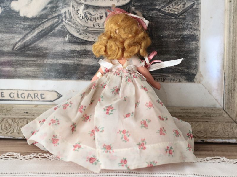 薔薇のドレスのNancy Ann / ナンシー アン ドール/Antique Doll